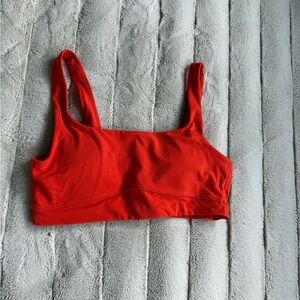 Vuori All The Form Bra, Bright Poppy, Size Small
